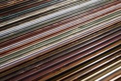 Kuzai furnishing panels